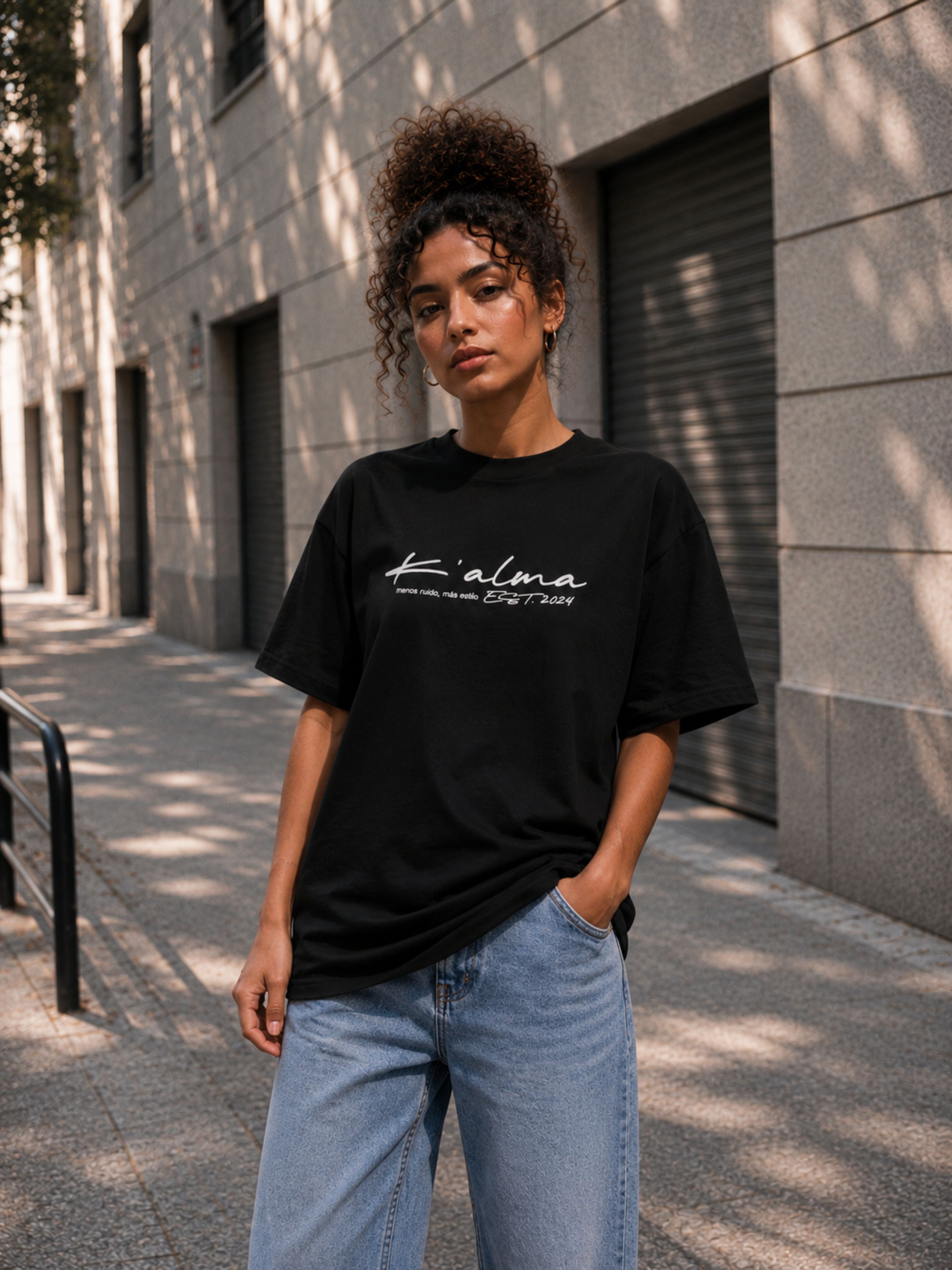 CAMISETA OVERSIZE EST. 2024 NEGRA