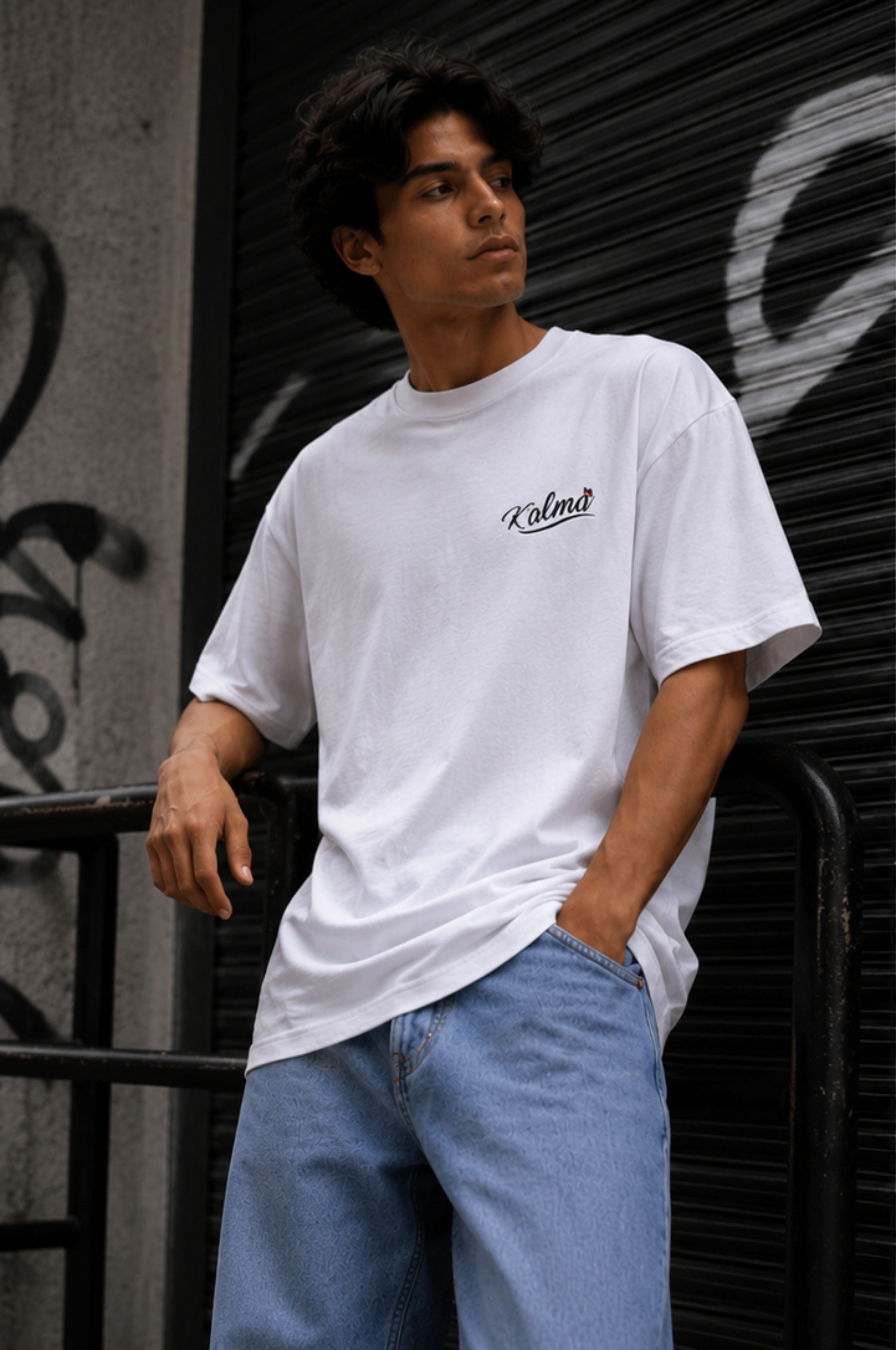 CAMISETA OVERSIZE ESSENTIAL BLANCA